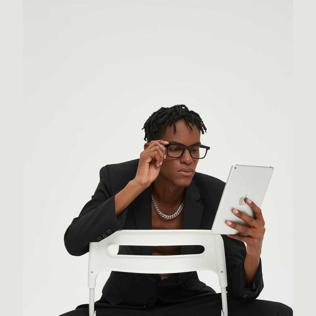 Opttecc Smartwear | Modello 004 - Tecnologia Bluetooth - Occhiali anti luce blu